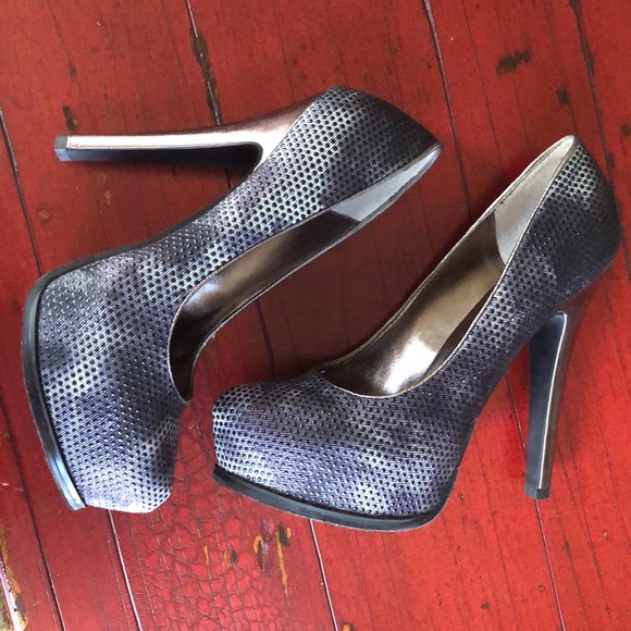 Michael by Michael Kors Platform Pumps sz 7.5 - Picture 1 of 7